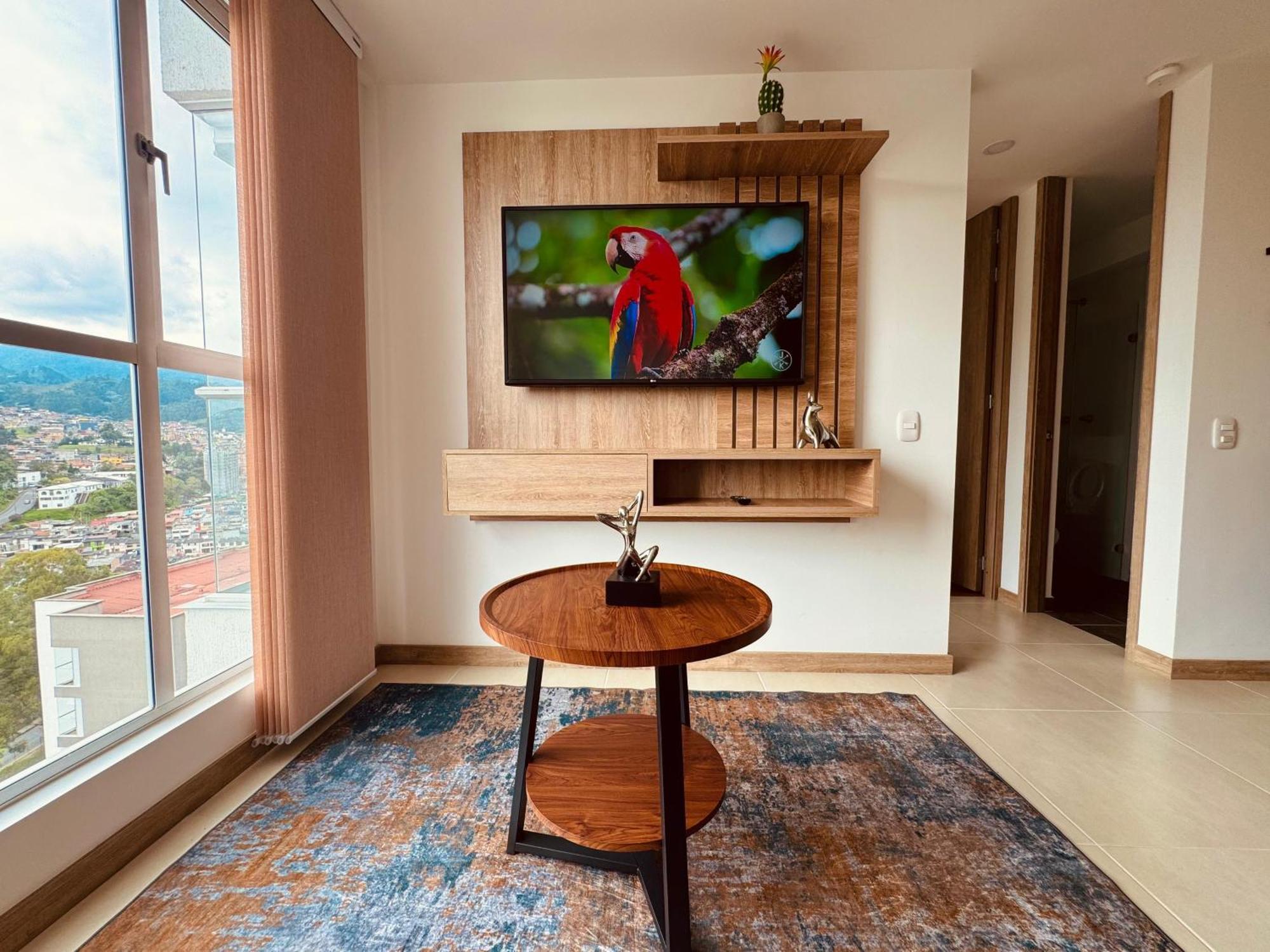 Espectacular Vista, Apto De Lujo, Piscina, Gym Apartment Manizales